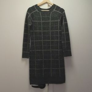 EUC Banana Republic XS sweater dress - super soft!